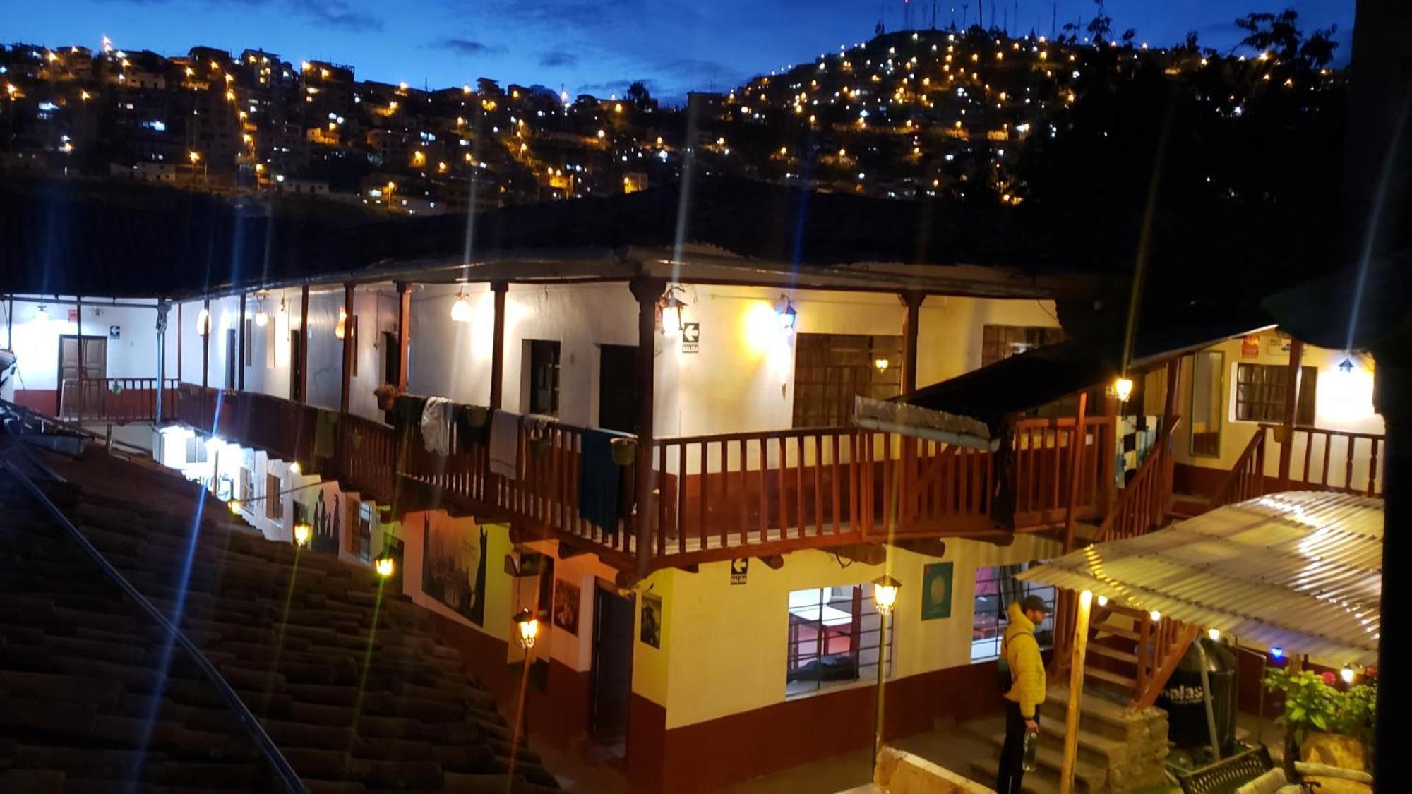 Hostel Rivendell Cusco Exteriör bild