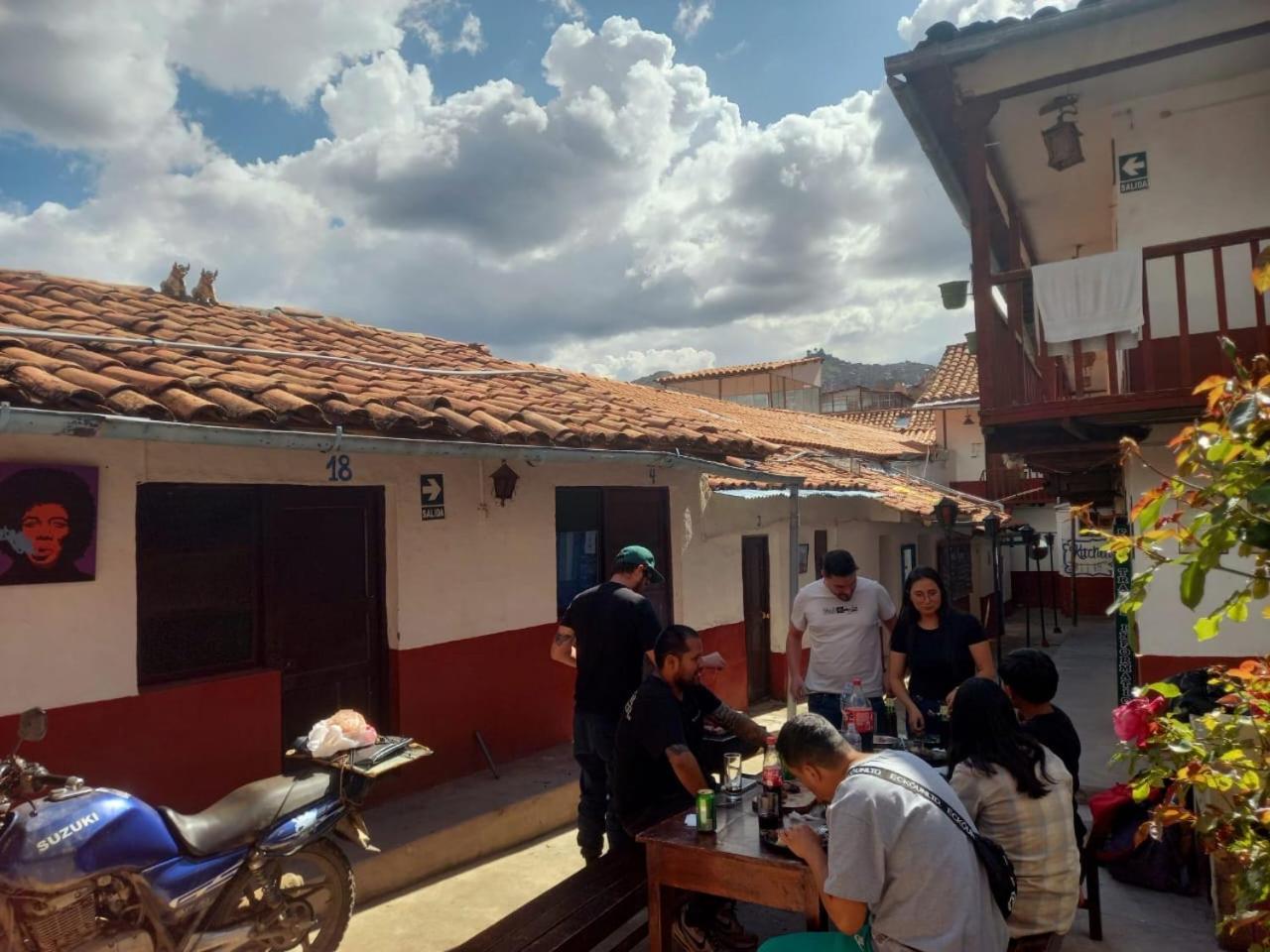 Hostel Rivendell Cusco Exteriör bild